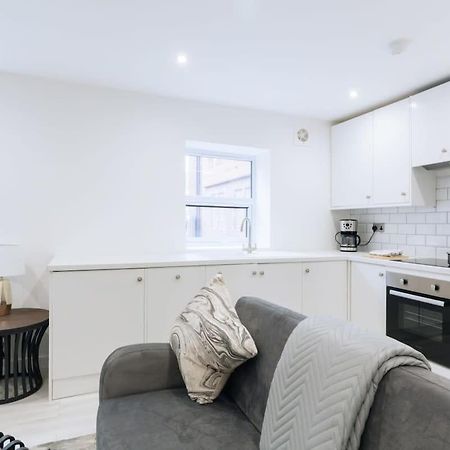 Modern 1 Bedroom Apartment In Central Ipswich Ngoại thất bức ảnh